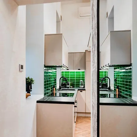 K35 Gardener Of Arizona B * בודפשט